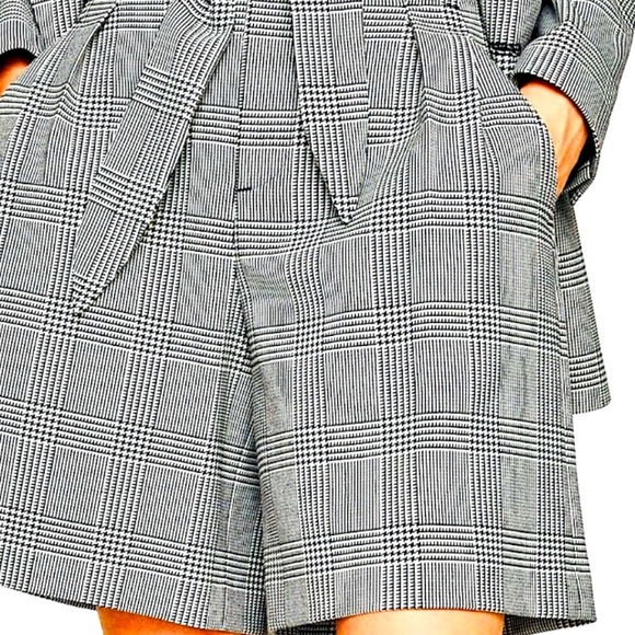 🆕✨ GLEN CHECK BERMUDA SHORTS - Picture 2 of 2